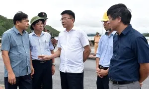 Thứ trưởng Nguyễn Hoàng Hiệp: Hồ thủy điện Thác Bà an toàn