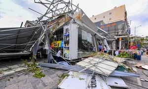 Biến đổi khí hậu khiến bão mạnh hơn ở Đông Nam Á