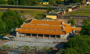 Điện Thái Hòa vừa trùng tu vừa mở cửa đón khách