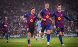 Lewandowski giúp Barca áp sát Real